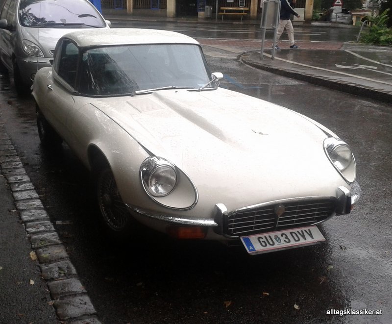 jaguar-etype-v12 (1)