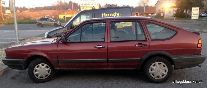 vw-passat-rot