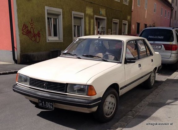 peugeot-305-beige (1)