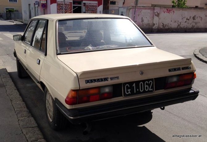peugeot-305-beige (2)