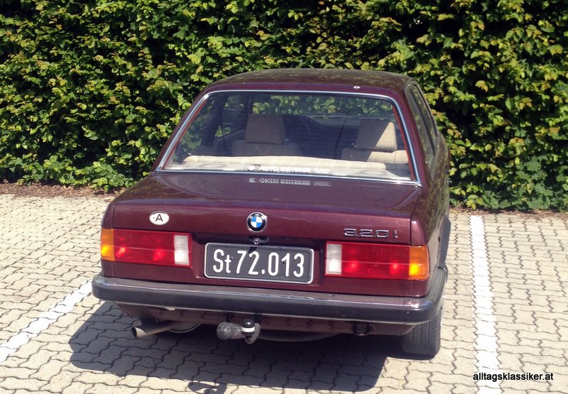 bmw-e30-320i